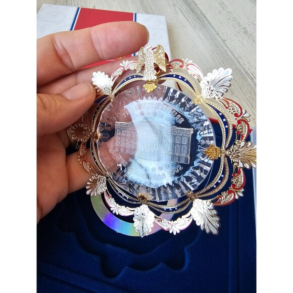 Vintage White House 2002 gold chandelier ornament new Xmas tree - Picture 3 of 9